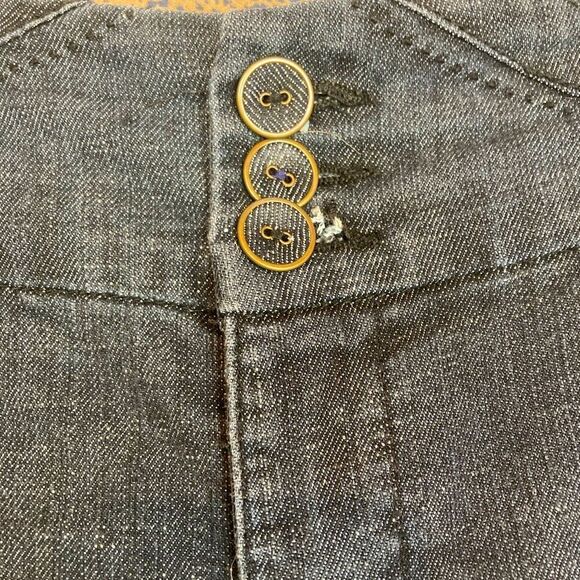 Y2K Dark Denim Bermuda Shorts w/ stretch and great detail covered buttons - Picture 3 of 7
